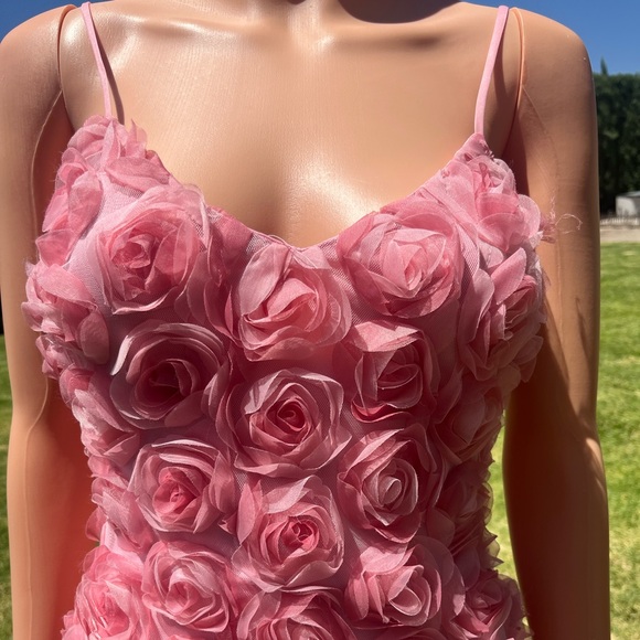 Lulu's Blush Rose Midi Dress - Picture 5 of 7